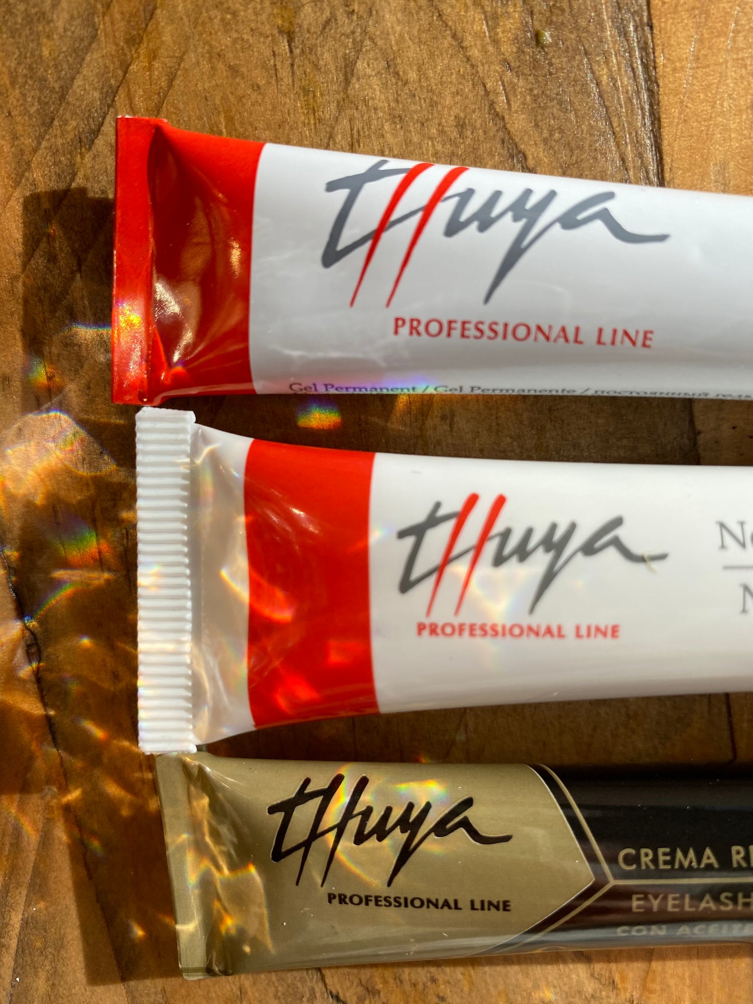 THUYA